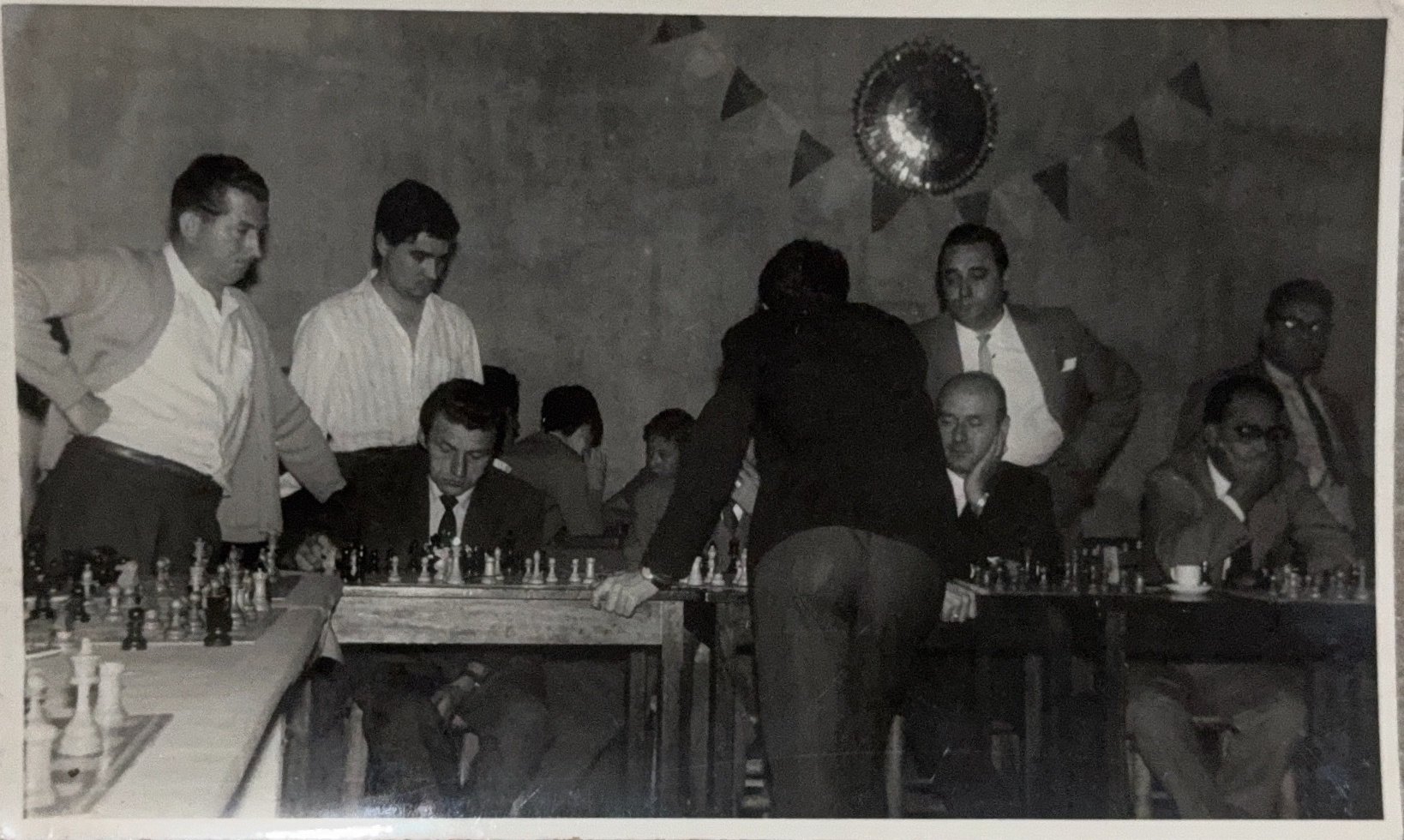 Actividad histórica de ajedrez en Villa Martelli
