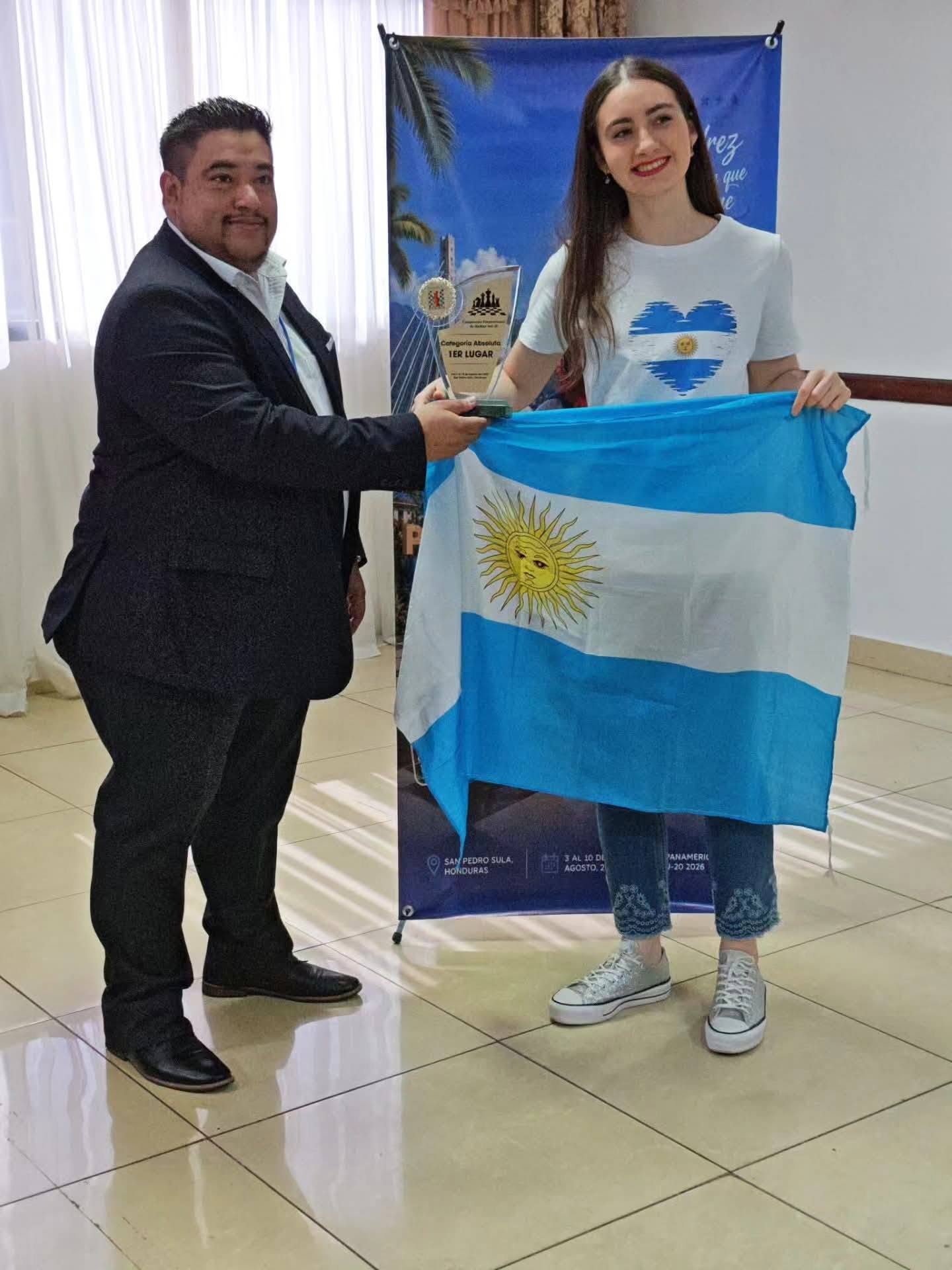 Candela Campeona Panamericana Sub 20 absuloto
